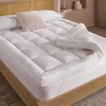 Hotel Quality Mattress Topper Extra Thick, 10 CM / 4 Inch Thick & Extra Soft, Easy Care & Machine Washable, Comes In Single, Small Double, Double, King & Super King Sizes.